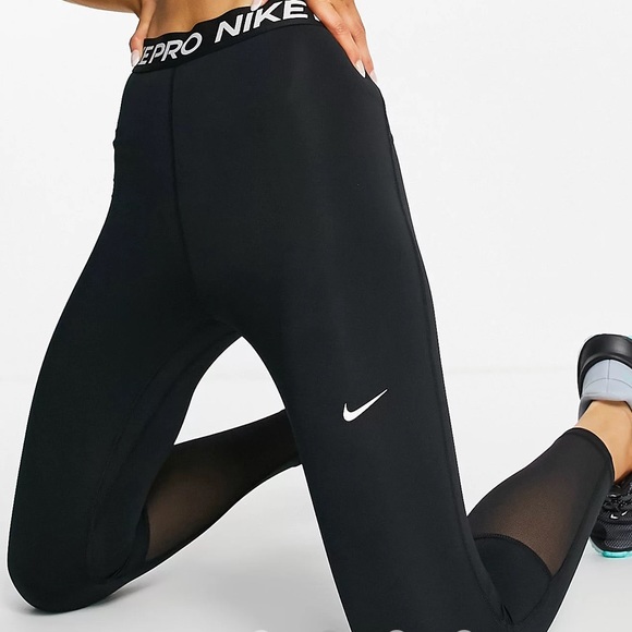 Nike Pro Tight
